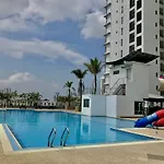 Hood\'s Crib @ Lagenda Tasek